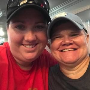 Meet your Posher, Julie